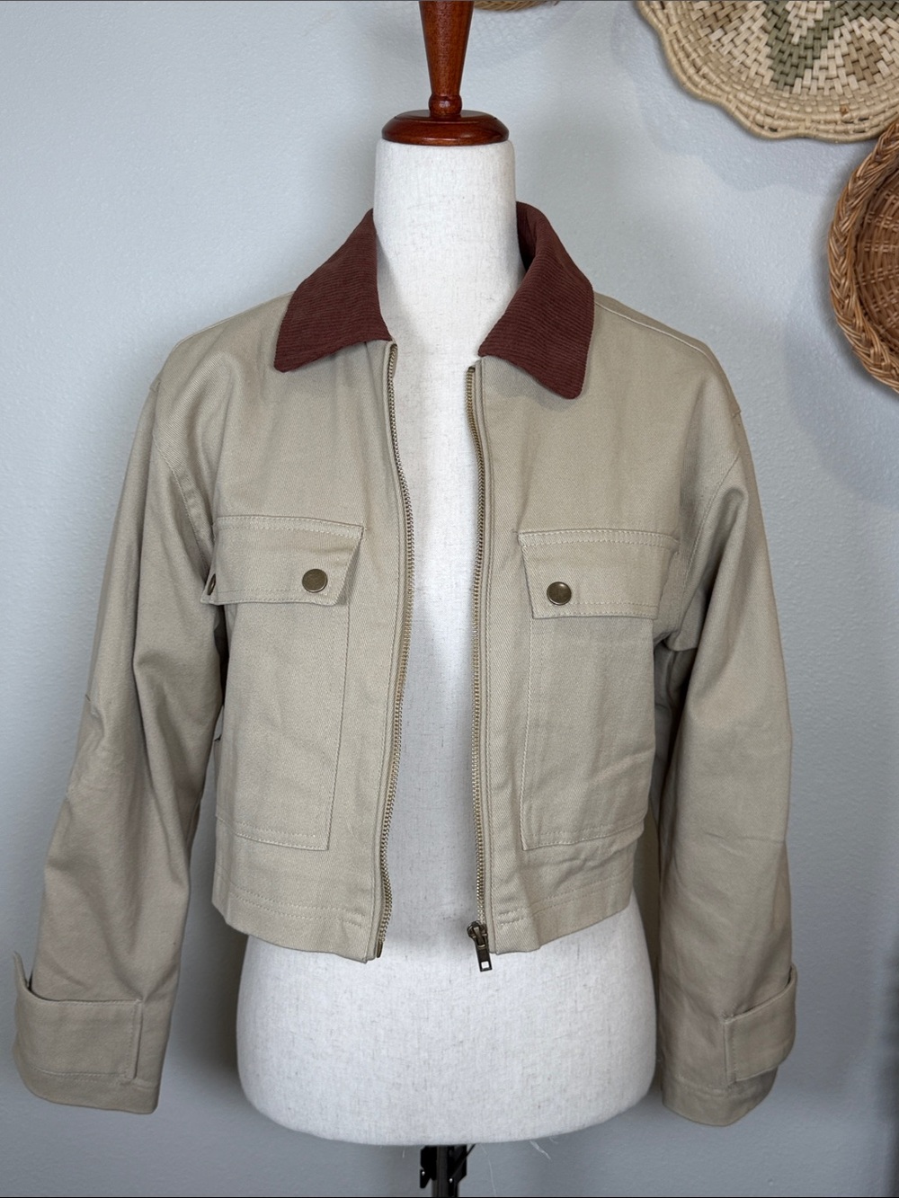Women Cropped Barn Jacket Beige Twill Trucker Corduroy Collar No Boundaries XS